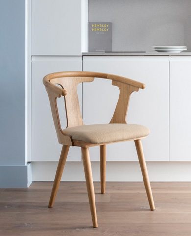 Feature Chairs