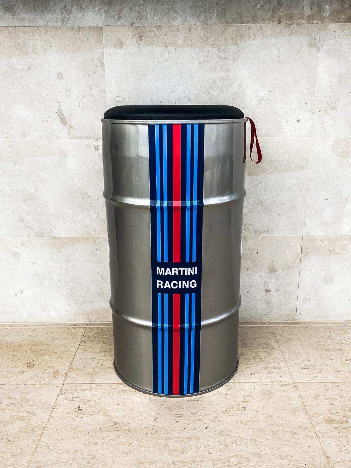 Martini Racing Barrel Chair