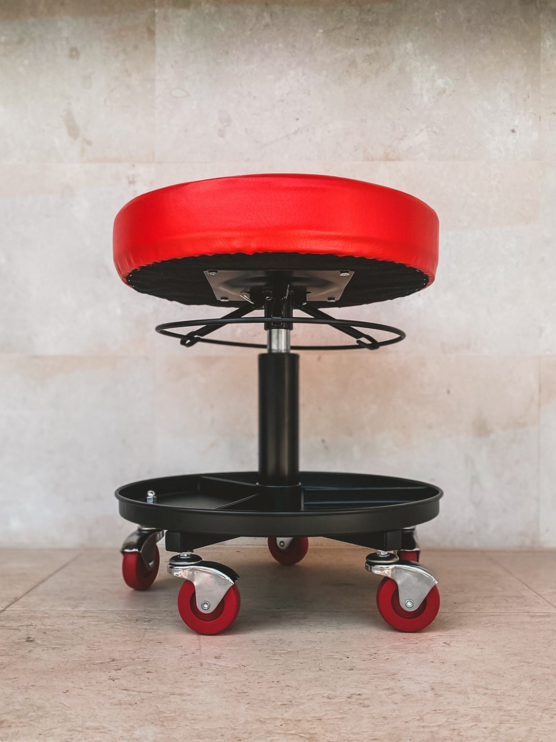 Ferrari Pneumatic Creeper Seat