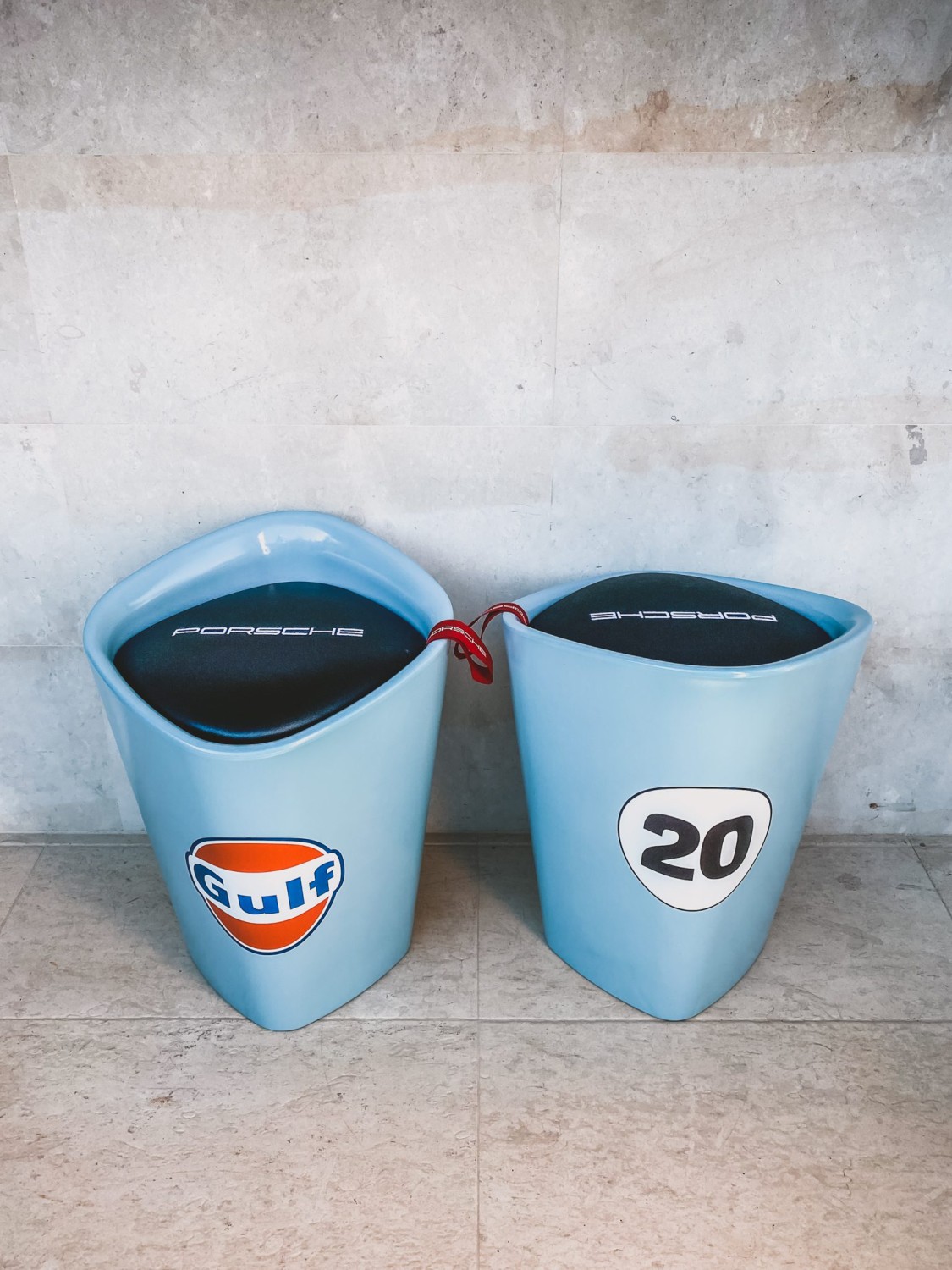 Gulf Porsche Feature Chairs