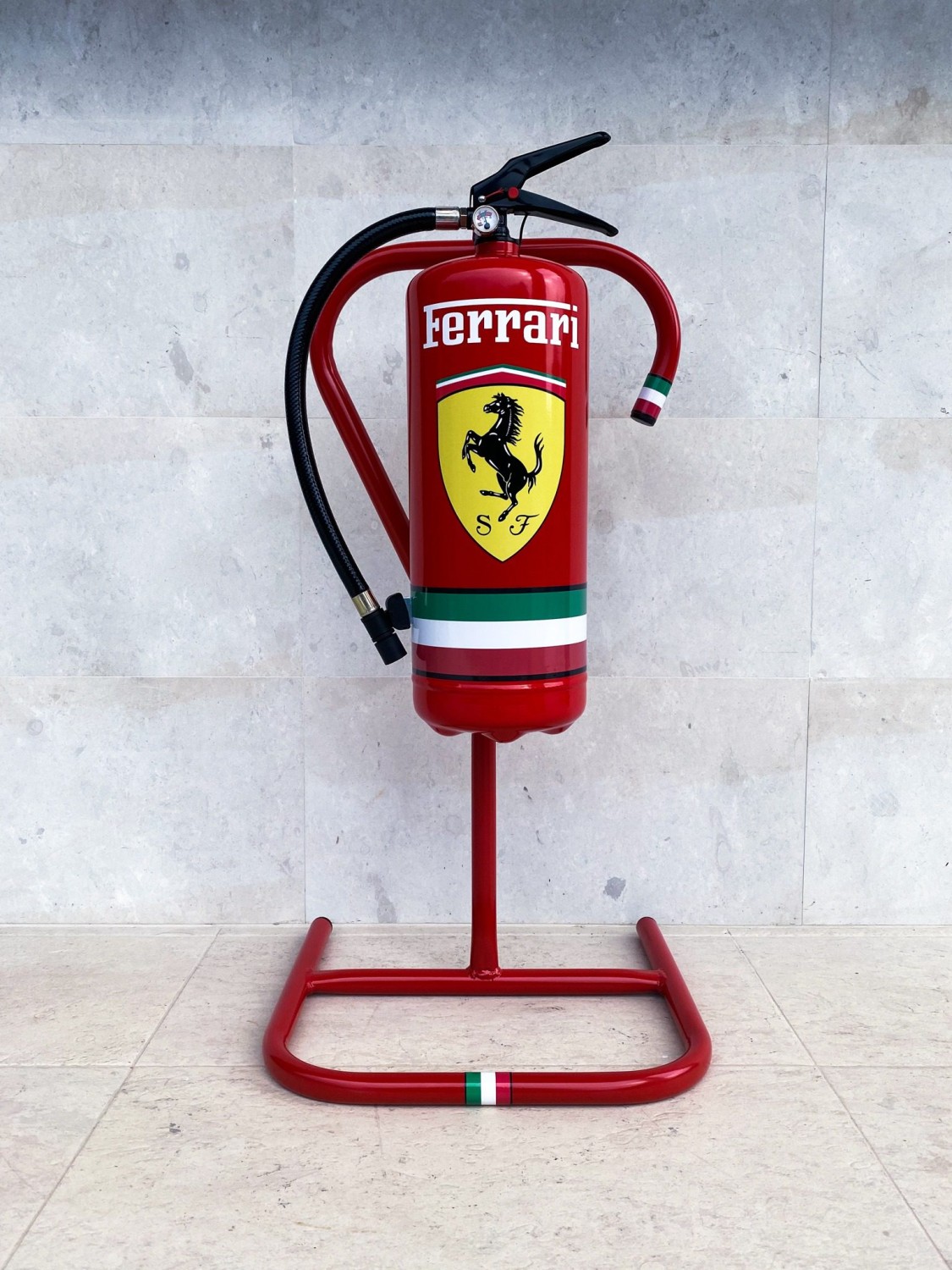 Ferrari Fire Extinguisher (with bracket)