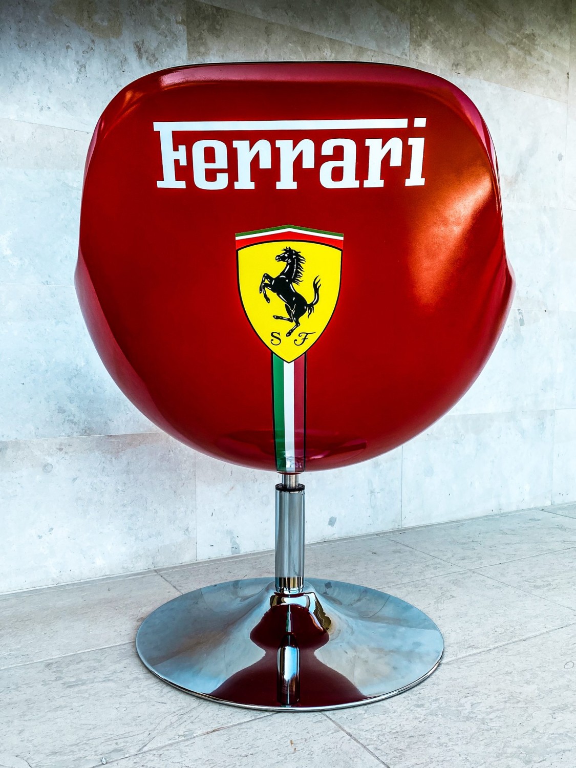 Ferrari Lounge Egg Shaped Chair