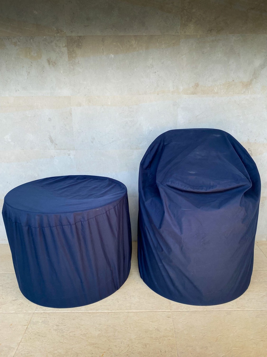 Ferrari Barrel Chair and Table
