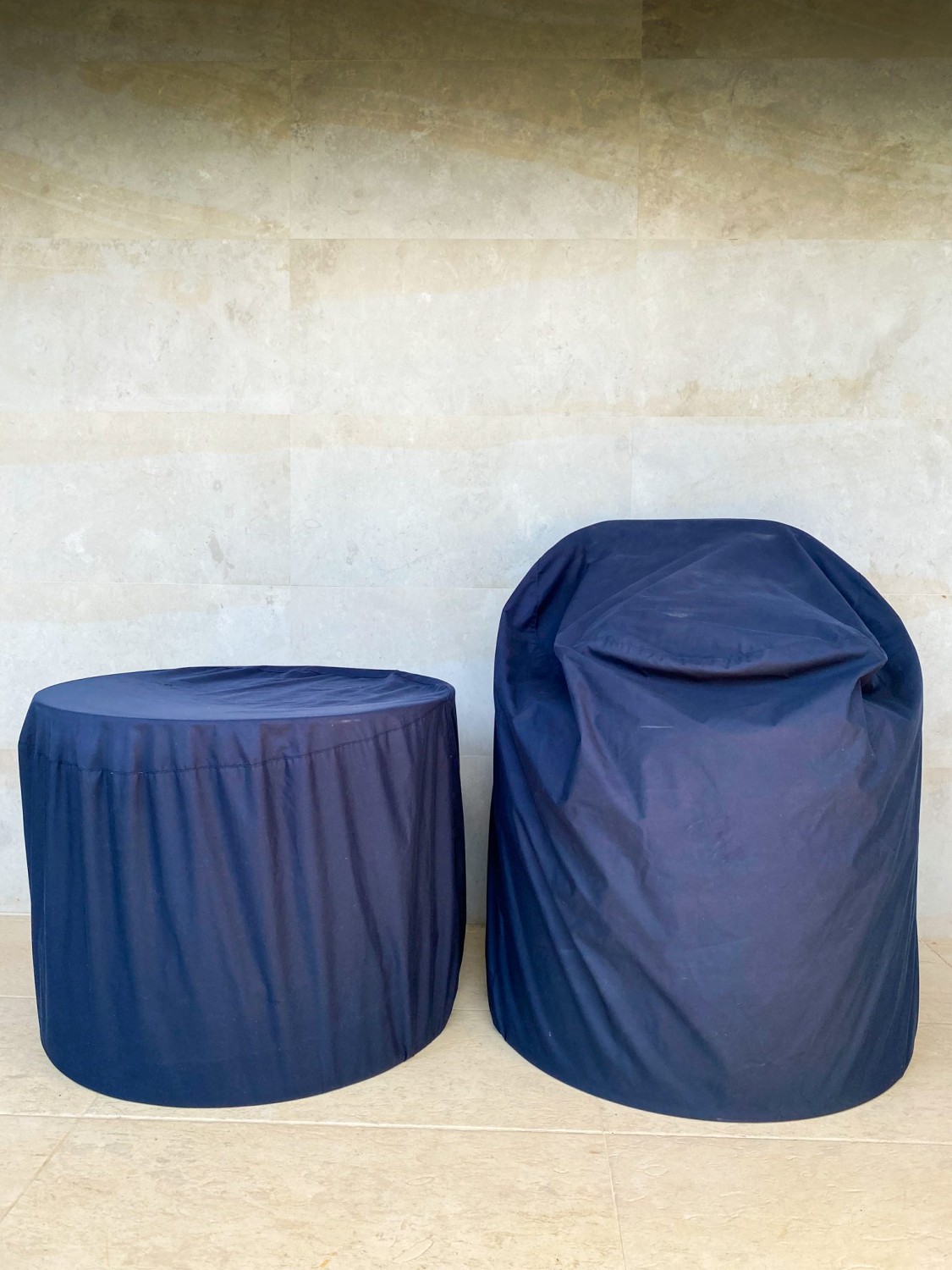 Ferrari Barrel Chair and Table