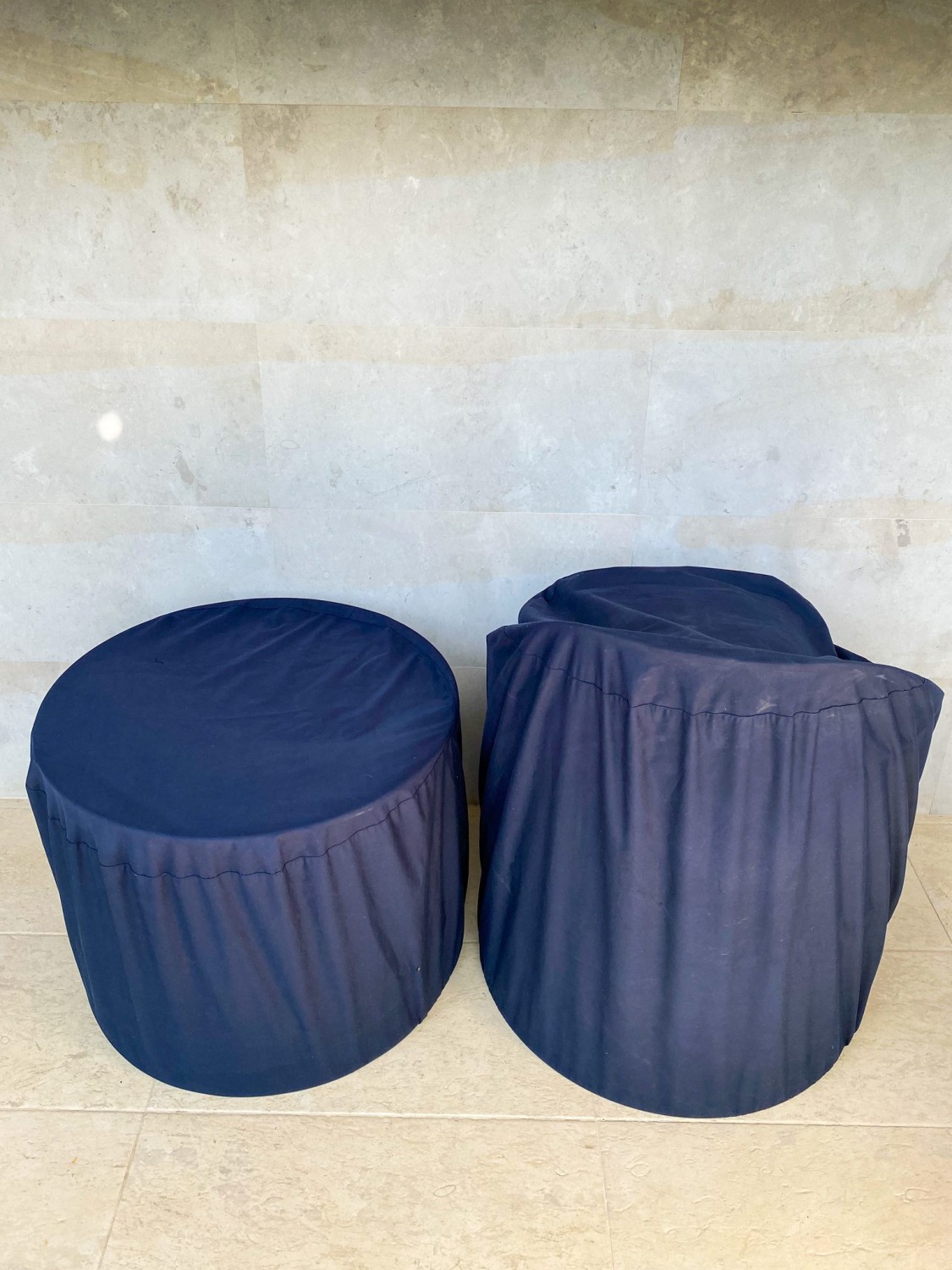 Ferrari Barrel Chair and Table