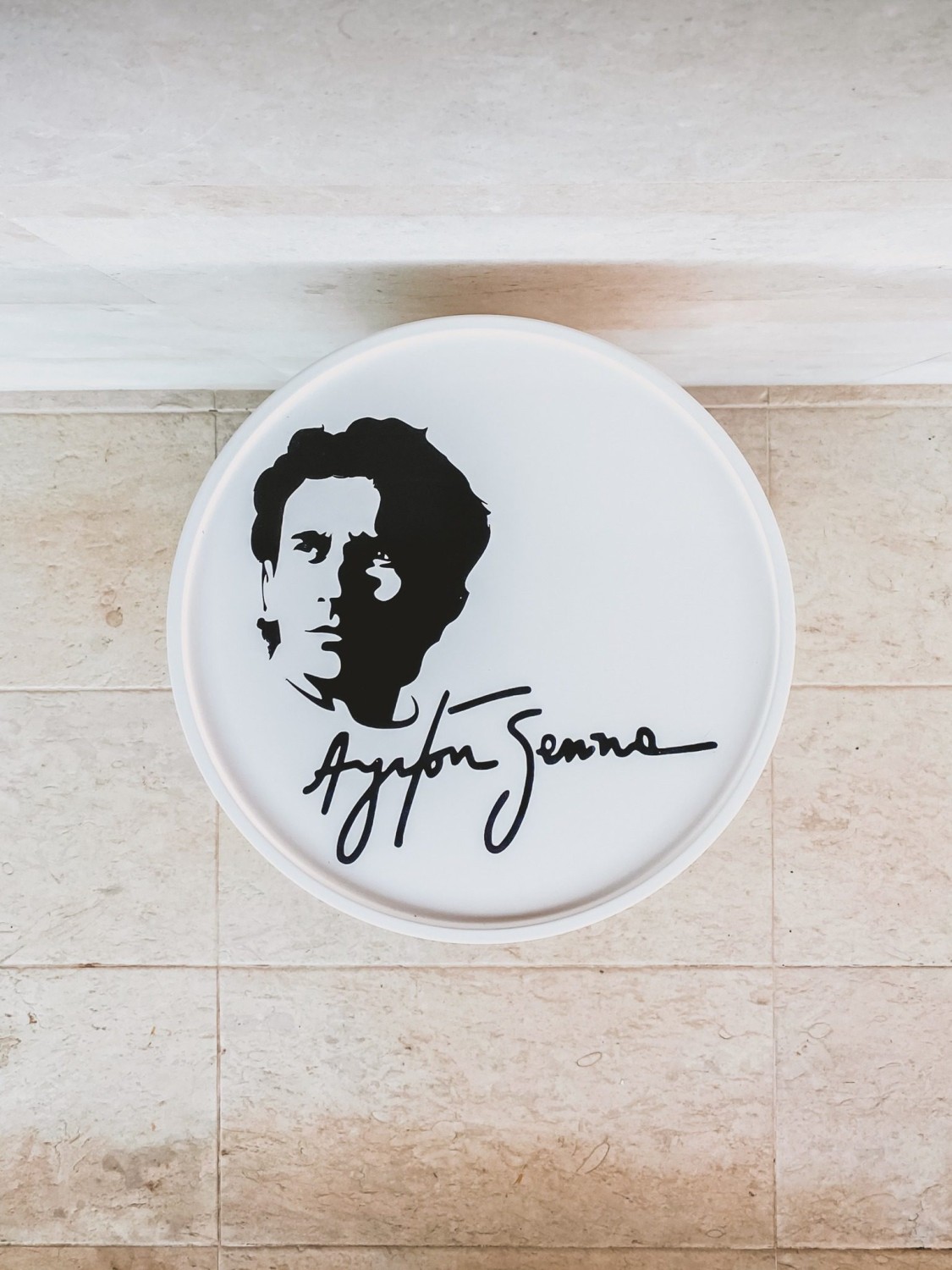 McLaren MP4 Ayrton Senna Tribute - Bar Cabinet