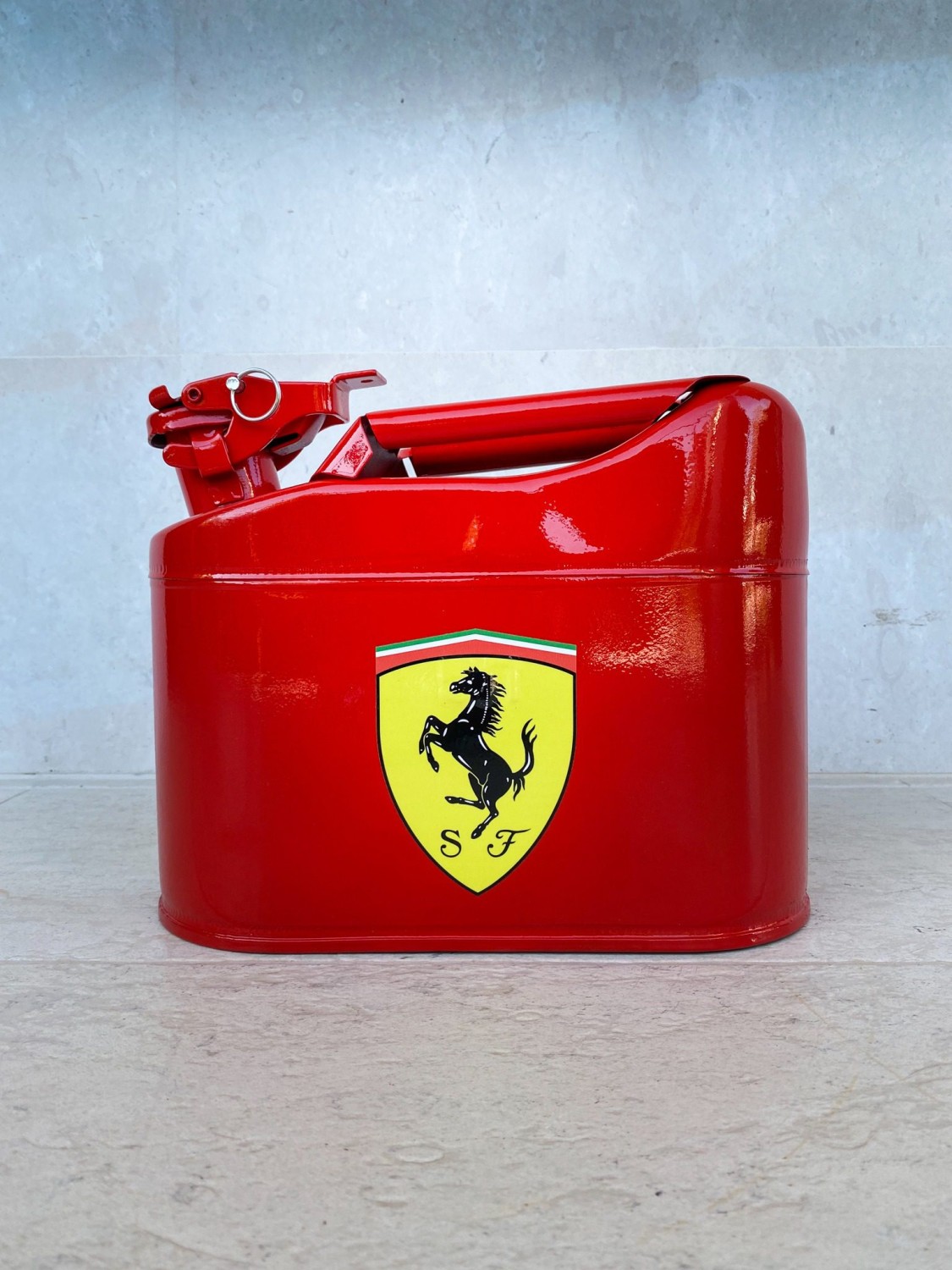 Ferrari Jerrycan