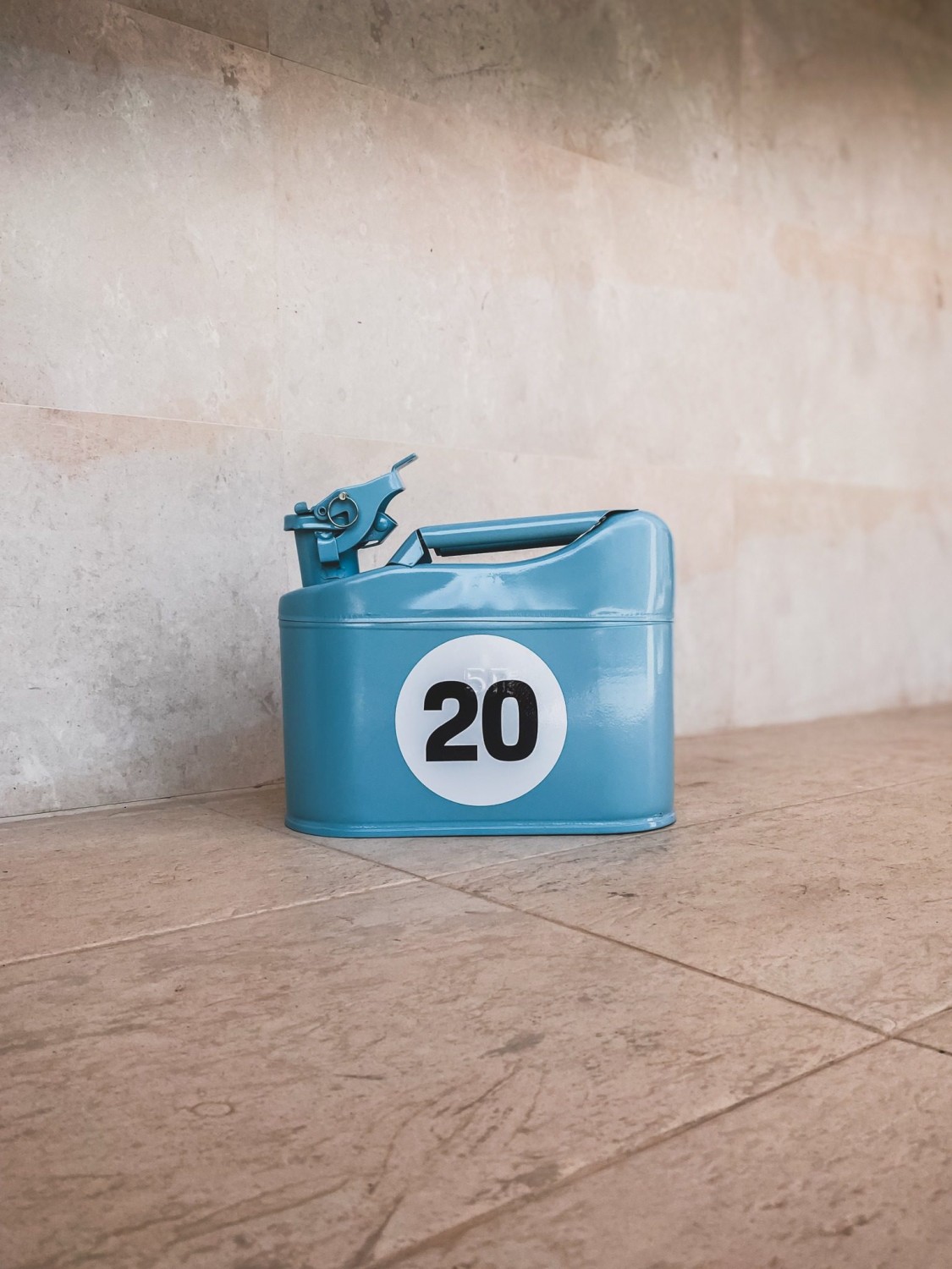 Porsche 917K Gulf No.20 Jerrycan