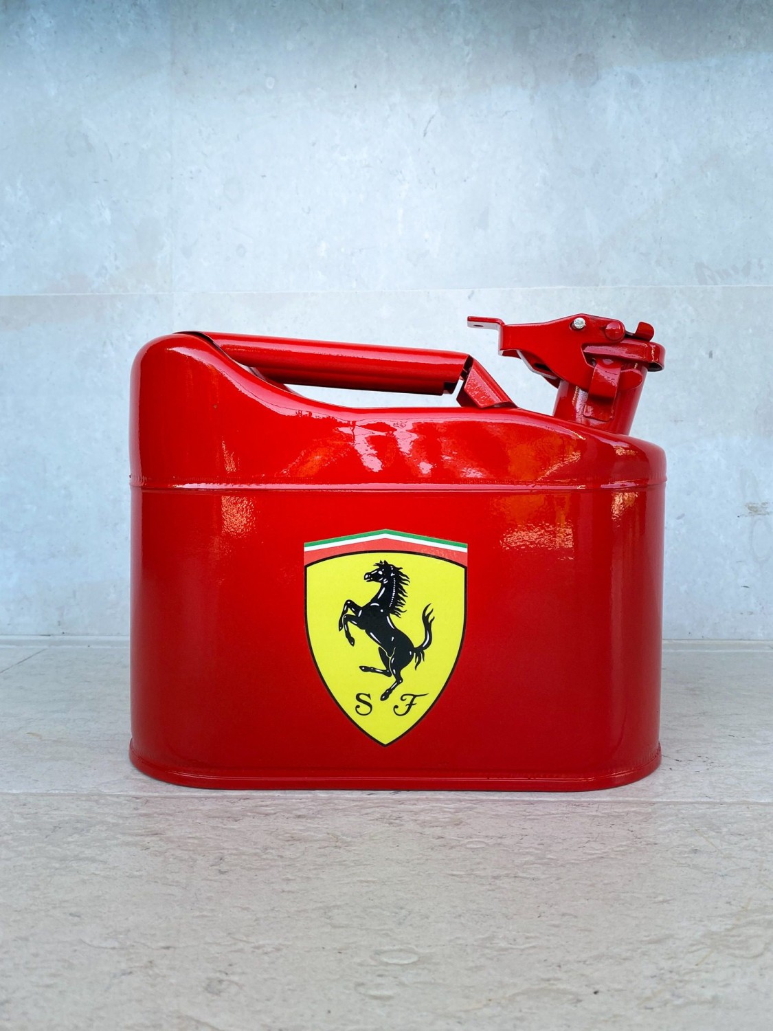 Ferrari Jerrycan