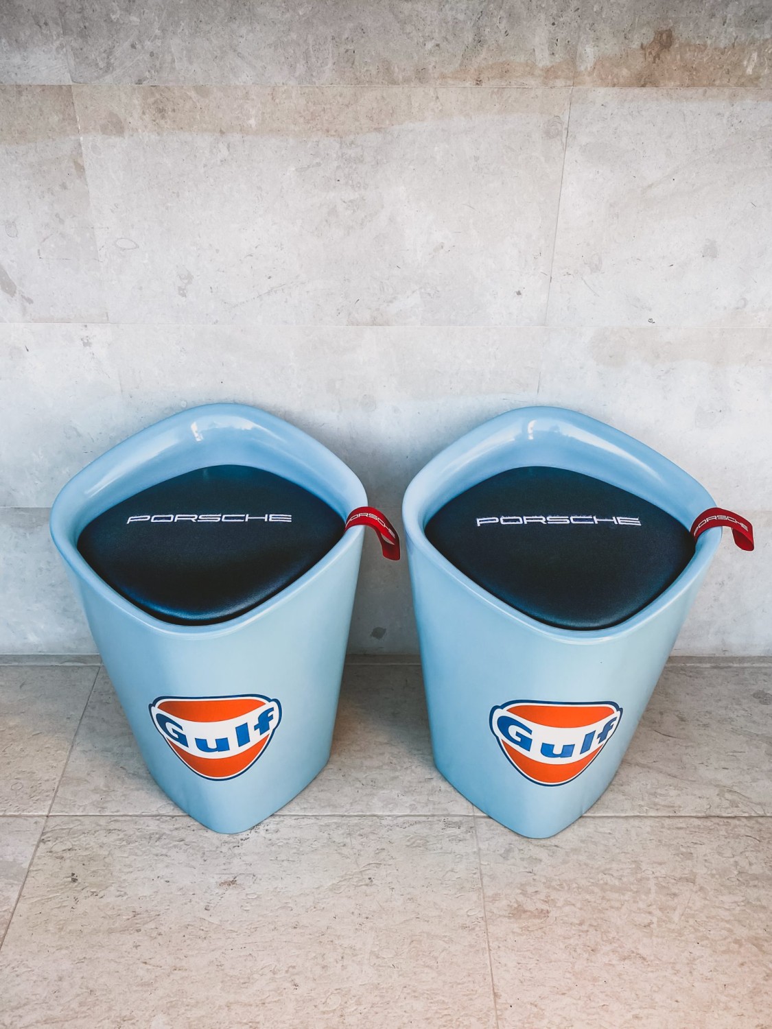 Gulf Porsche Feature Chairs