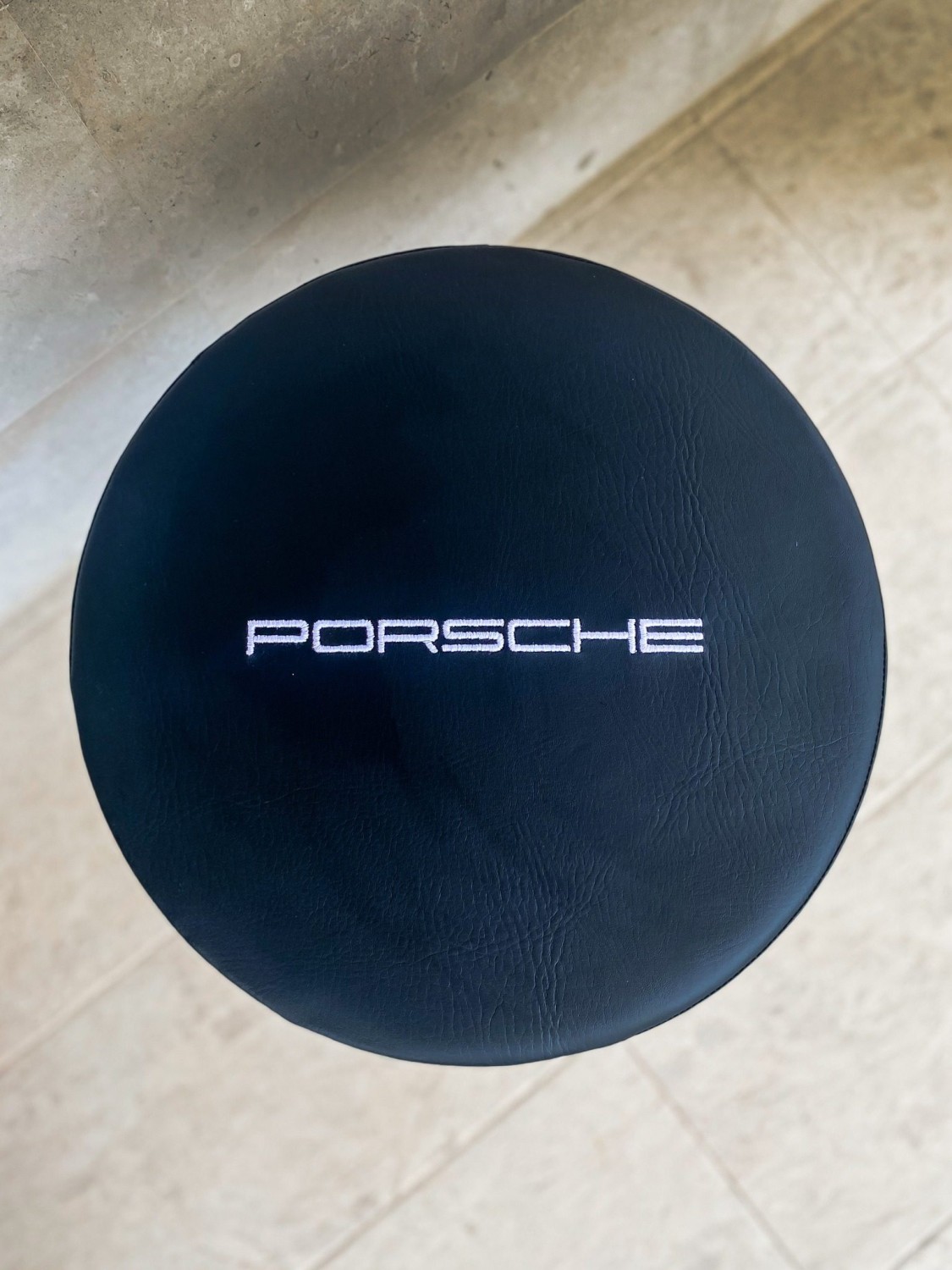 Porsche Pneumatic Creeper Seat