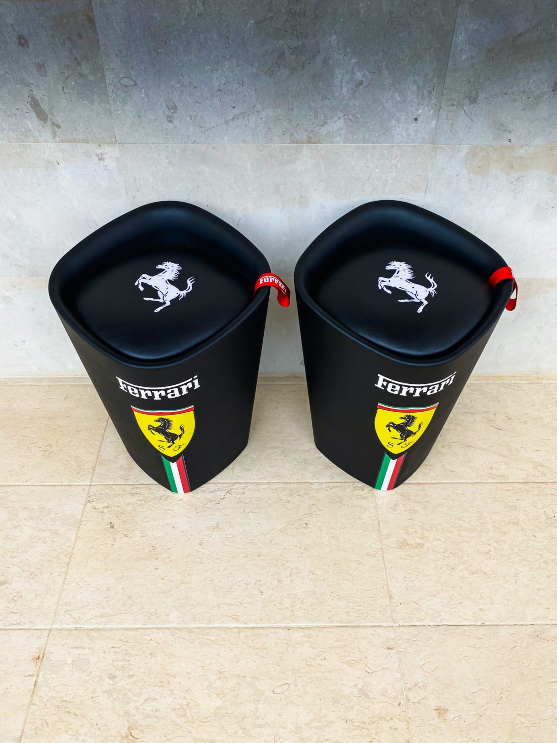 Ferrari Feature Chairs