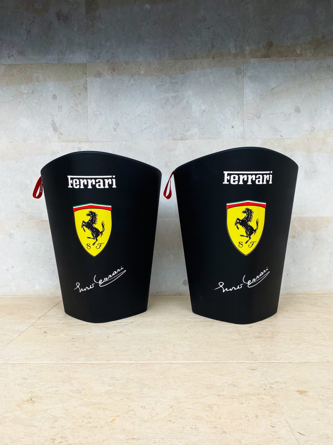 Ferrari Feature Chairs