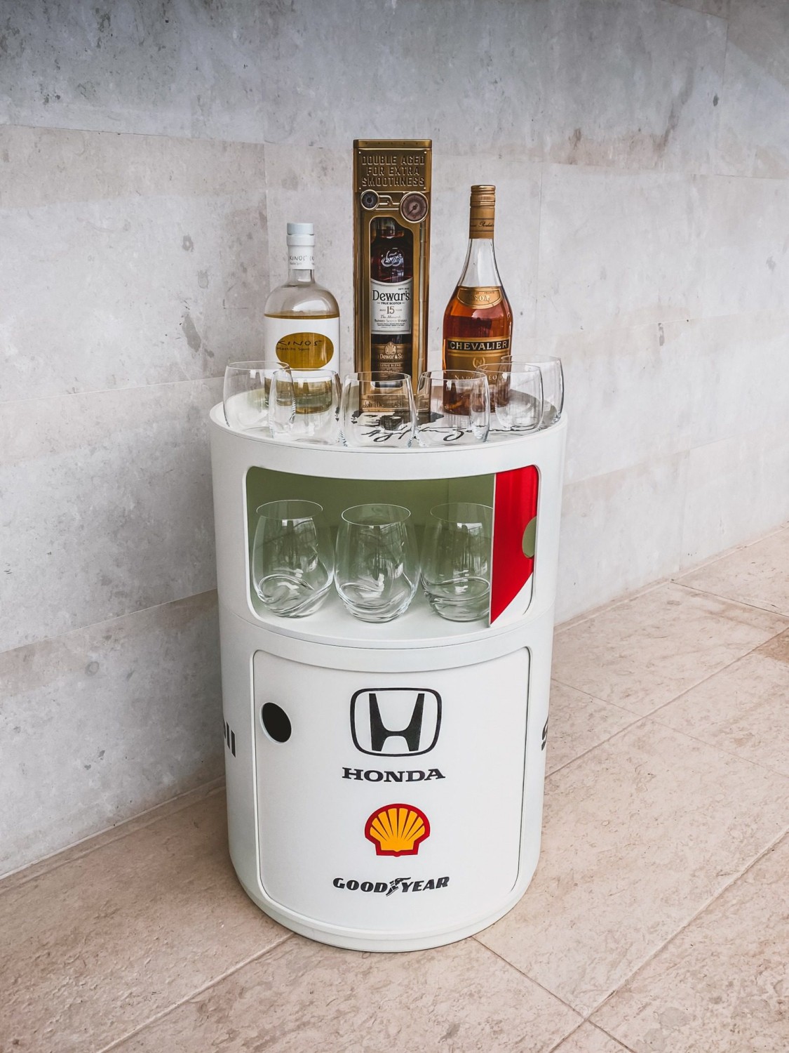 McLaren MP4 Ayrton Senna Tribute – Bar Cabinet