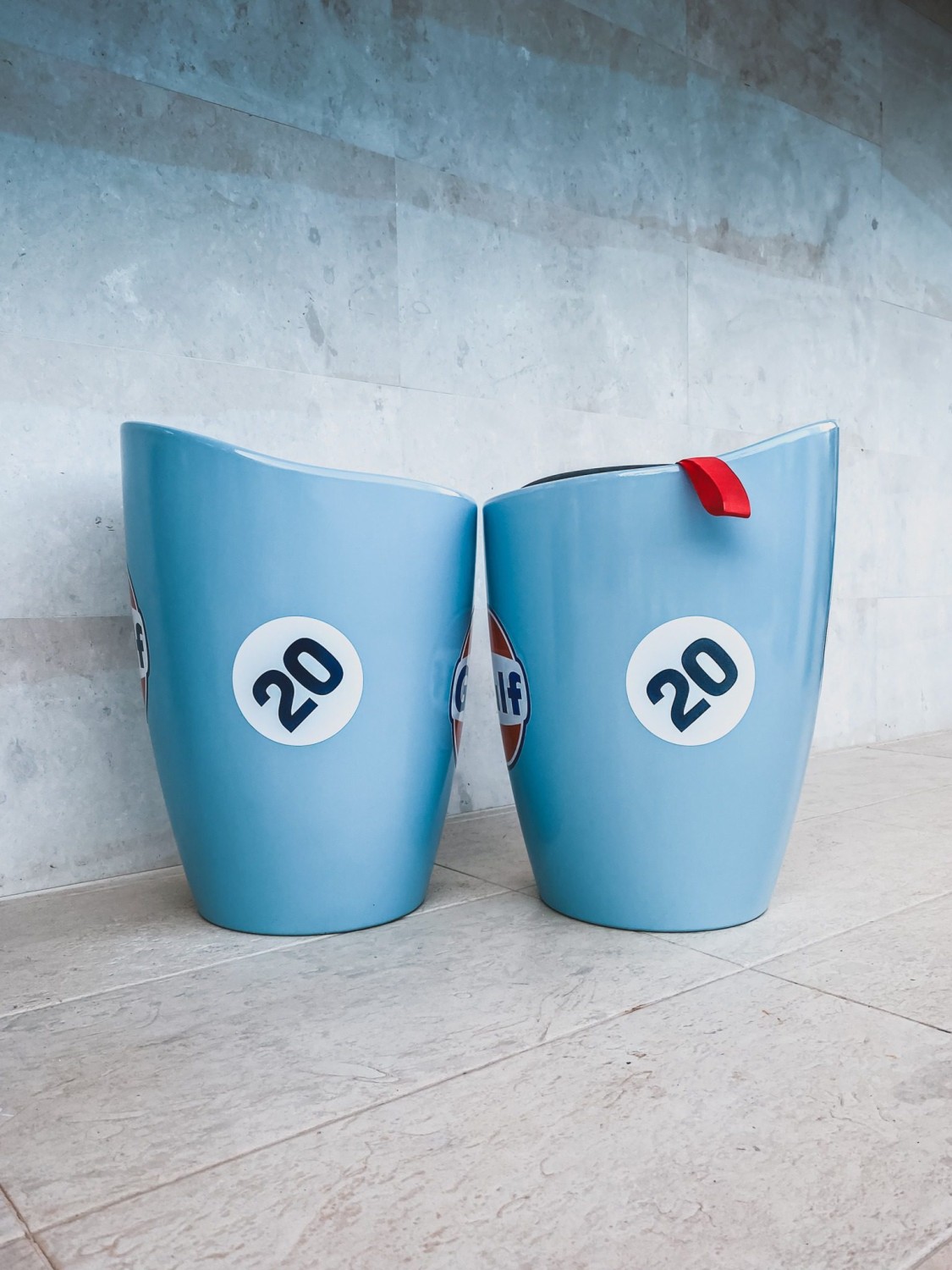 Gulf / Porsche Feature Chairs