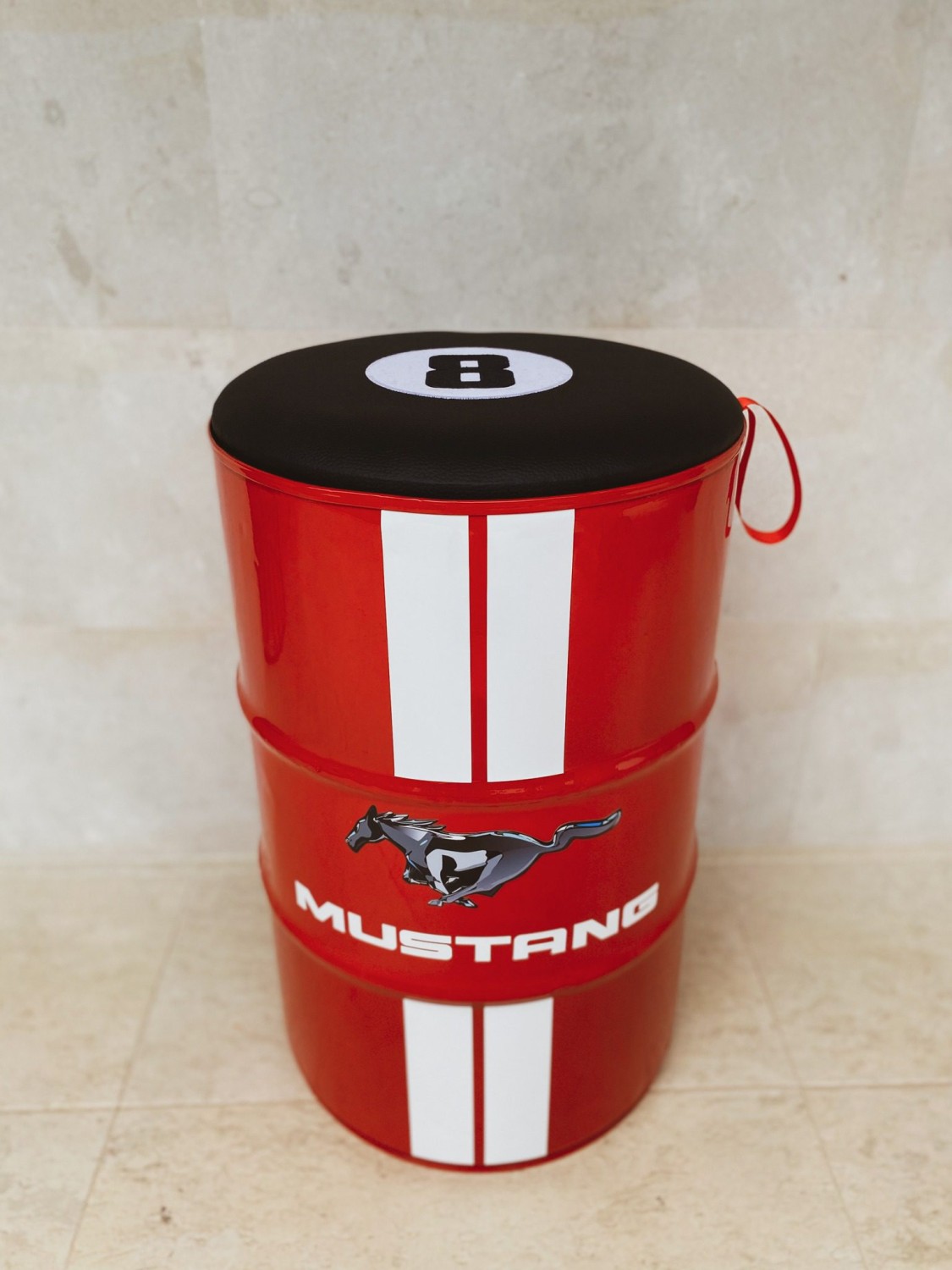 Mustang Barrel Chair