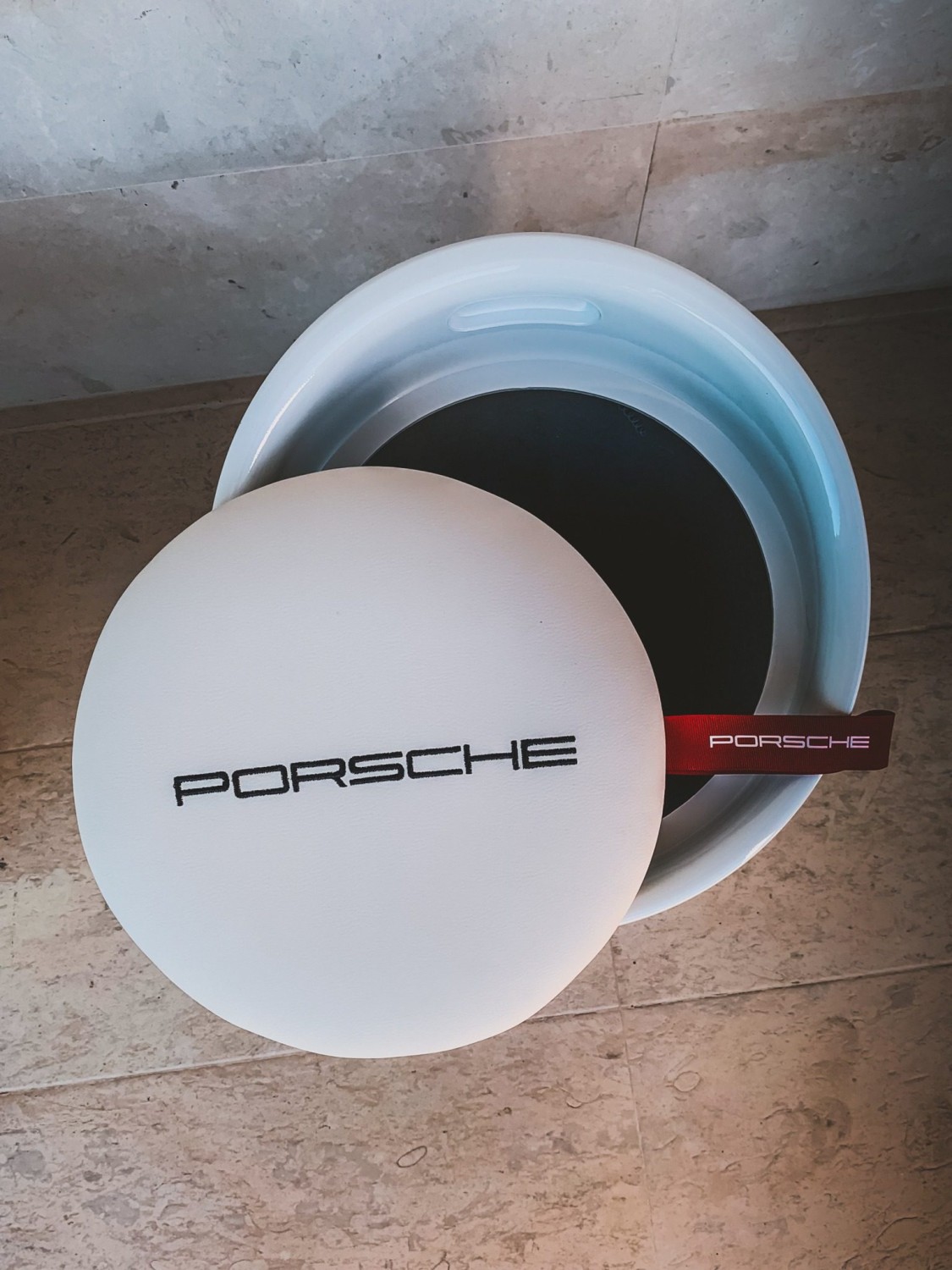 Porsche Feature Chairs
