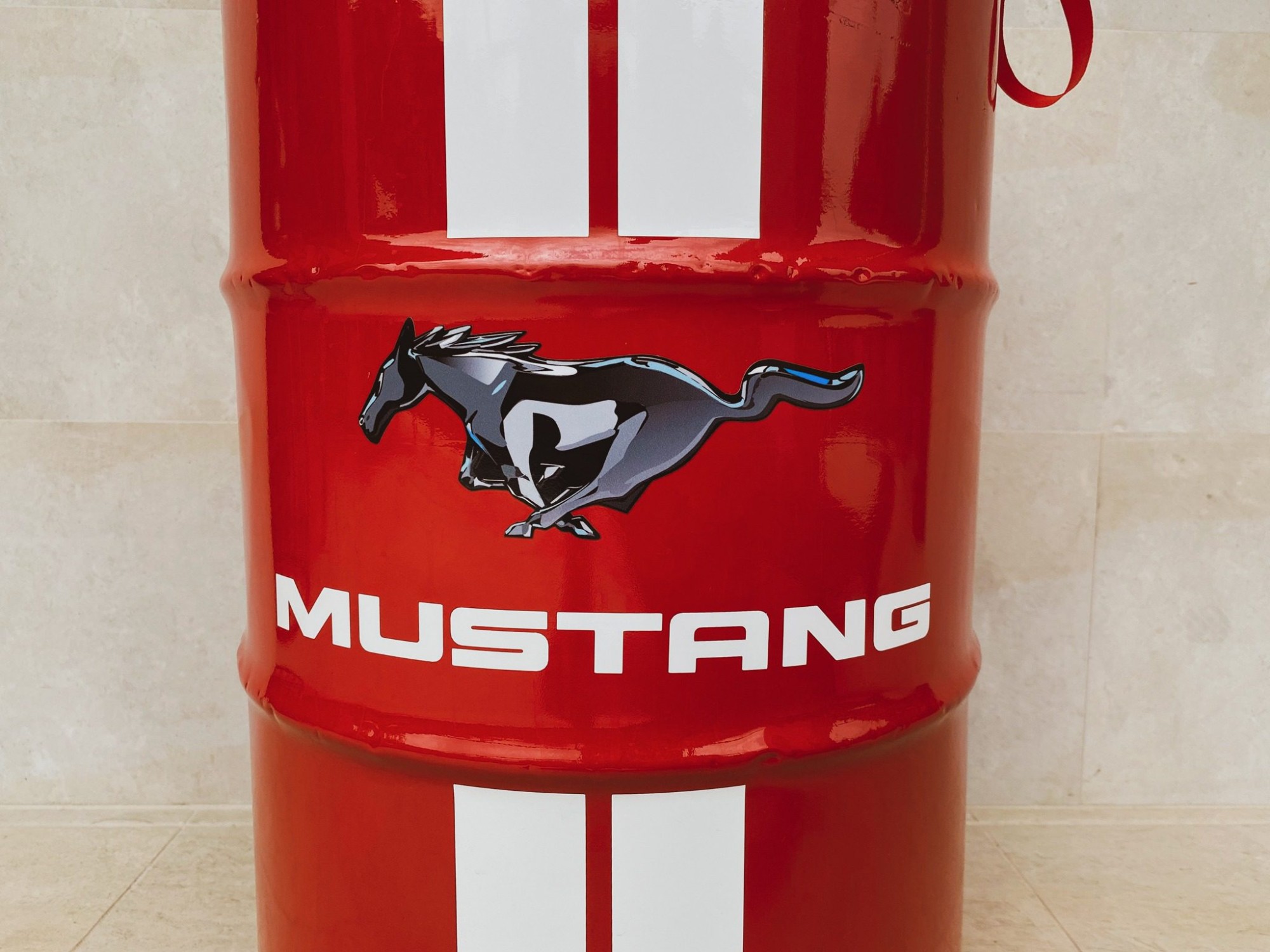 Mustang Barrel Chair