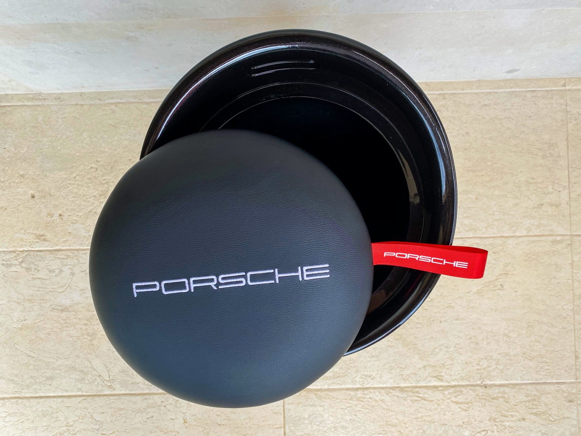 Porsche Feature Chairs