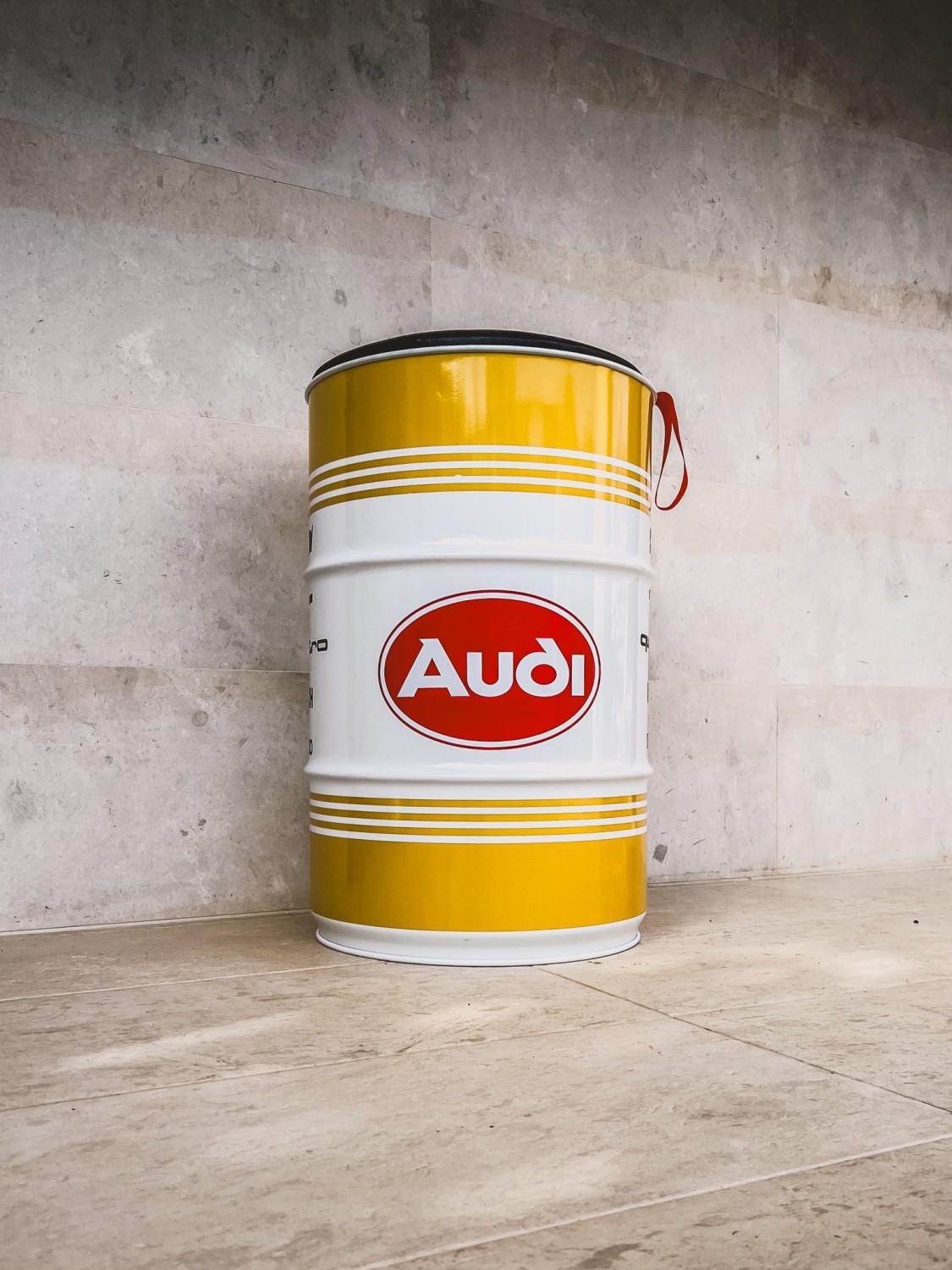 Audi Quatro HB Barrel Chair
