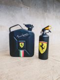 Ferrari Jerrycan & Fire Extinguisher Set