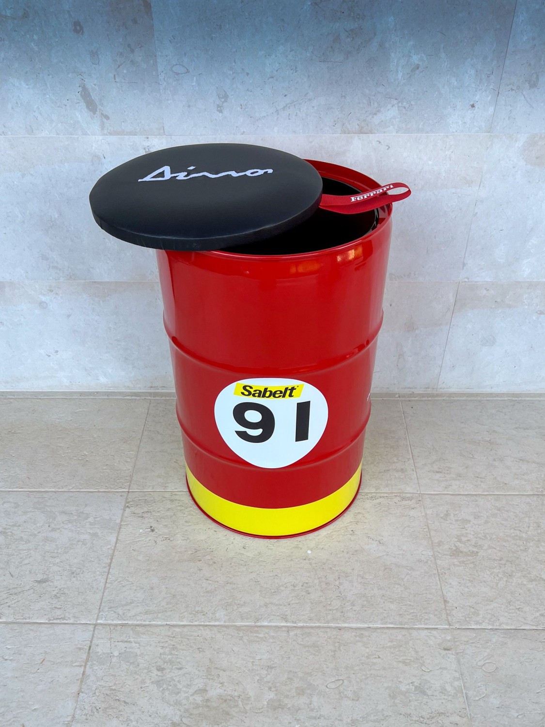 Ferrari Dino Barrel Chair