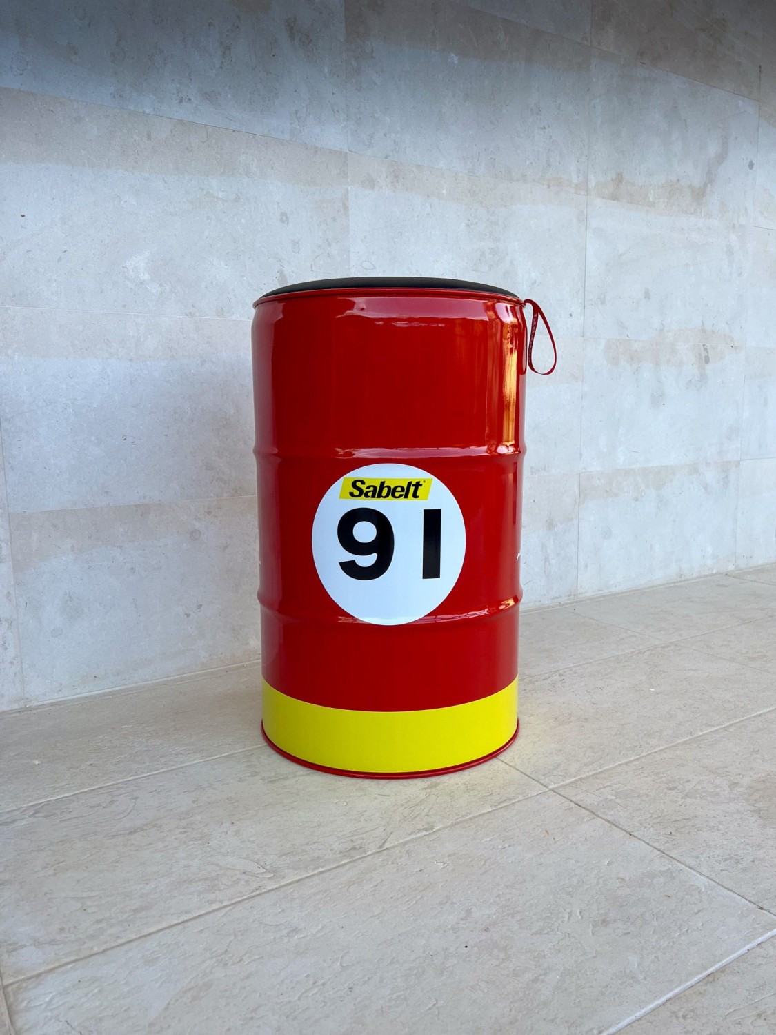 Ferrari Dino Barrel Chair